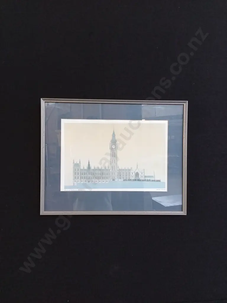 3 PIECES FRAMED ARCHITECTURE PRINTS Image 1++