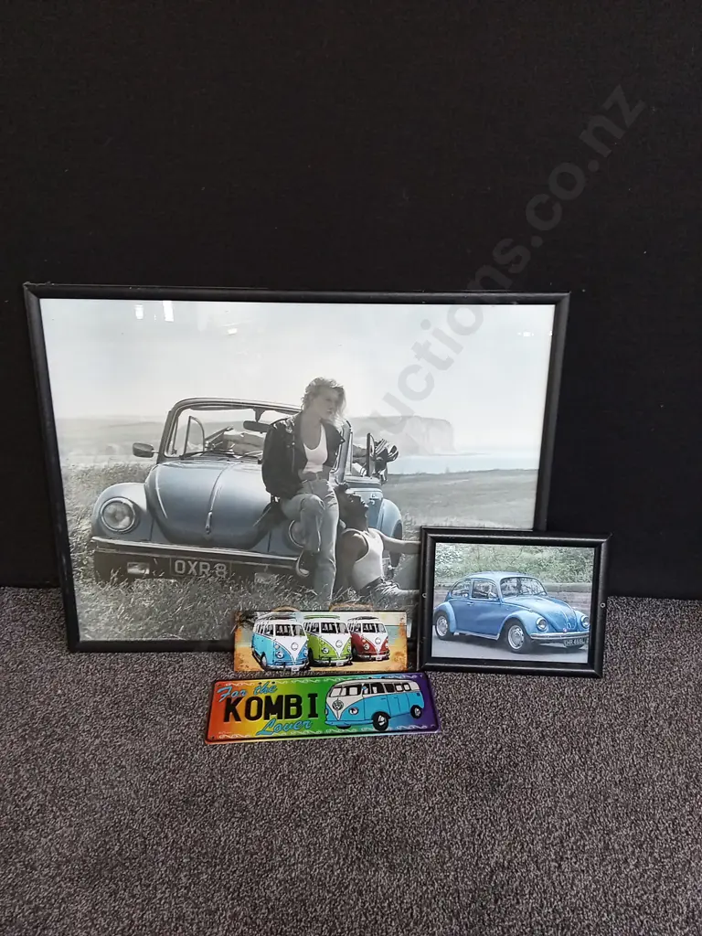 4 PIECES VOLKSWAGEN ART/ MEMORABILIA Image 1++