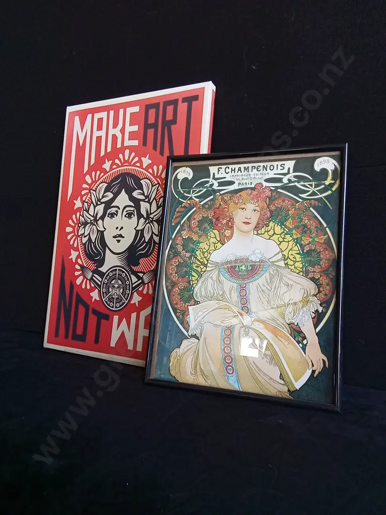 2 PIECES ART PRINTS FRAMED AND CANVAS Image 1++