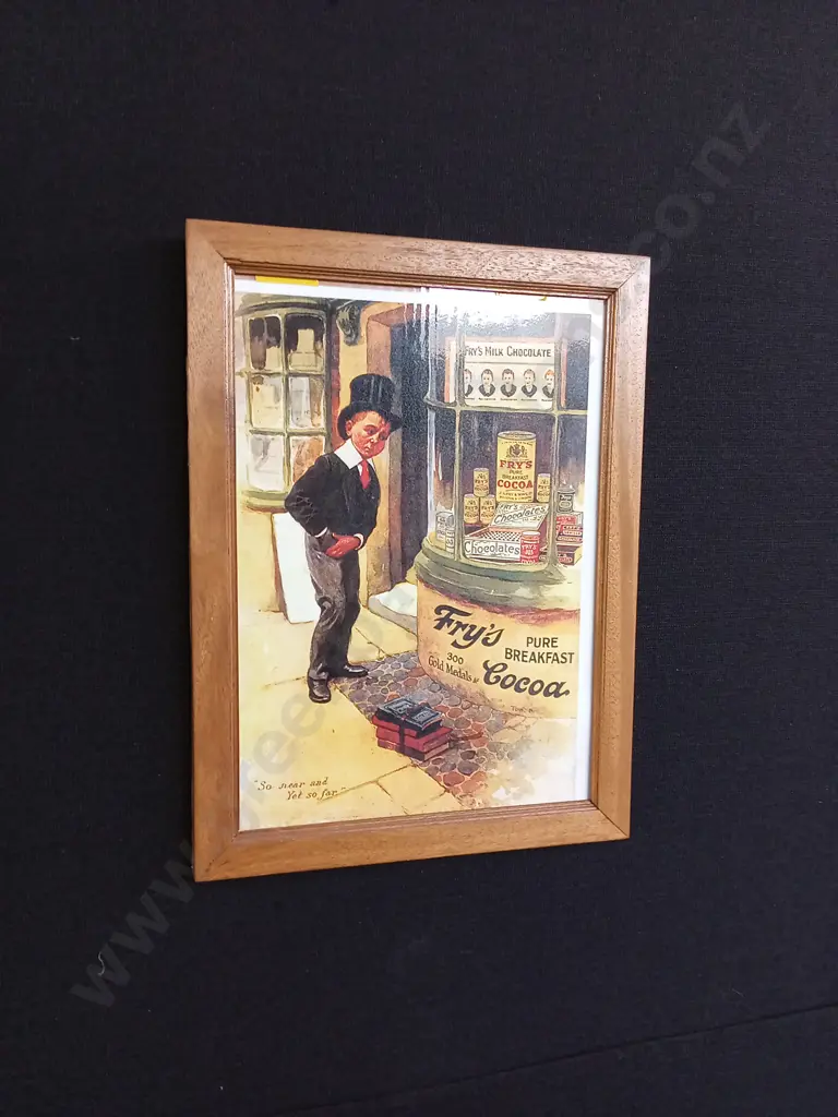 3 PIECES RETRO FRAMED PRINTS AND ARTWORKS Image 1++