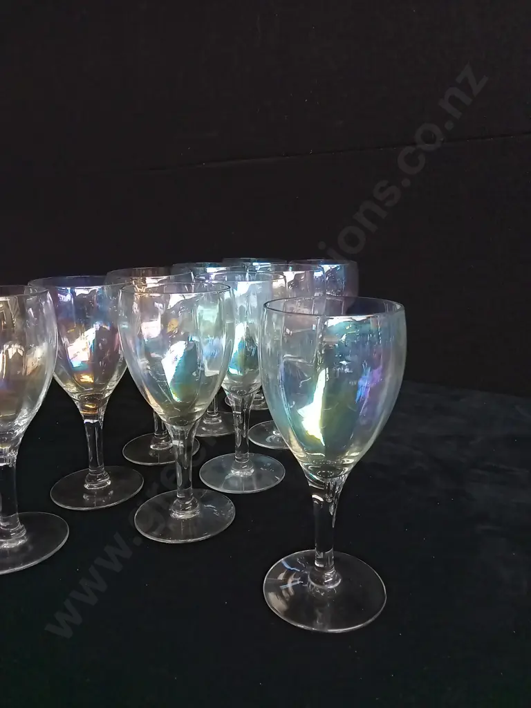 SET OF 10 VINTAGE IRIDESCENT WINE GLASSES Image 1++