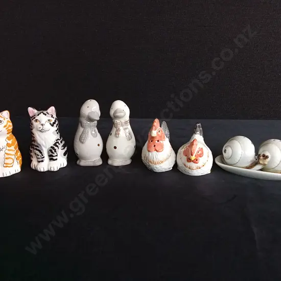 4 SETS OF SALT AND PEPPER SHAKERS