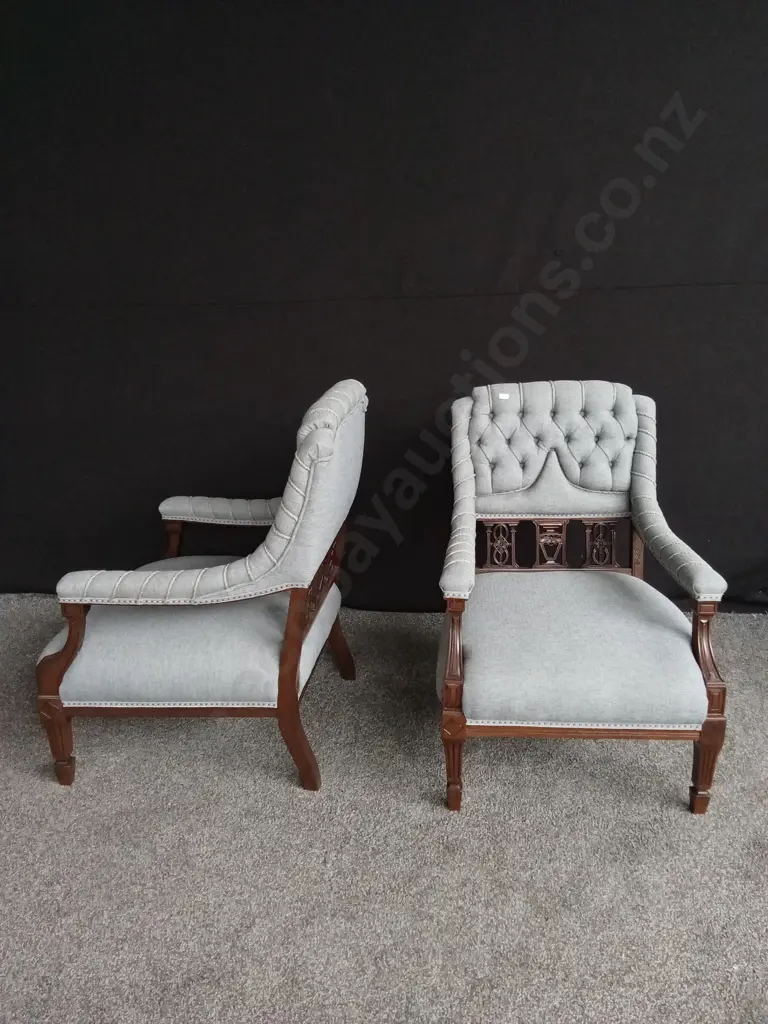 PAIR OF ANTIQUE STYLE UPHOLSTERED ARMCHAIRS Image 1++