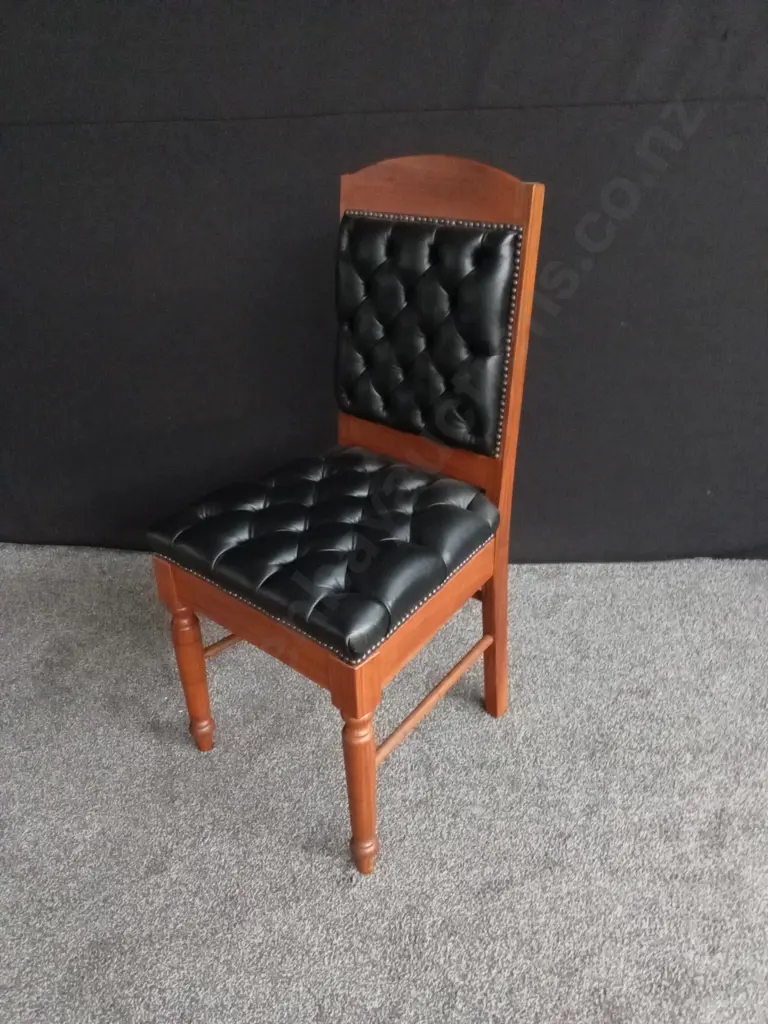 VICTORIAN STYLE DINING CHAIR LEATHER AND WOOD Image 1++