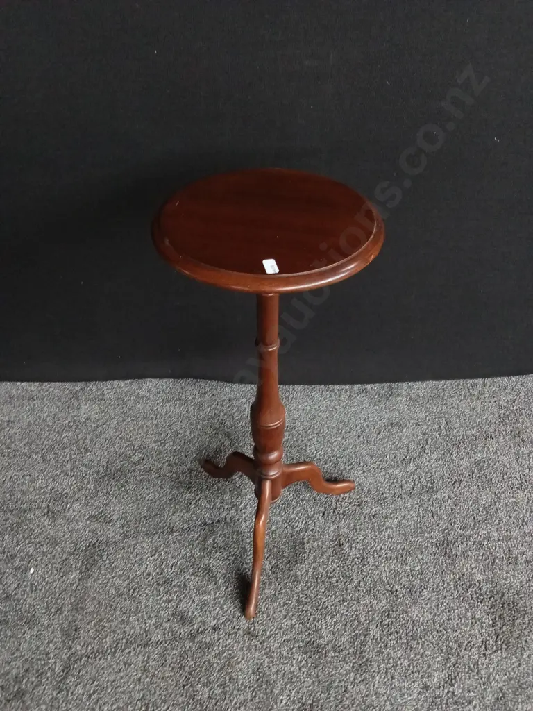 VINTAGE TRIPOD TABLE PLANT STAND H 70CM Image 1++