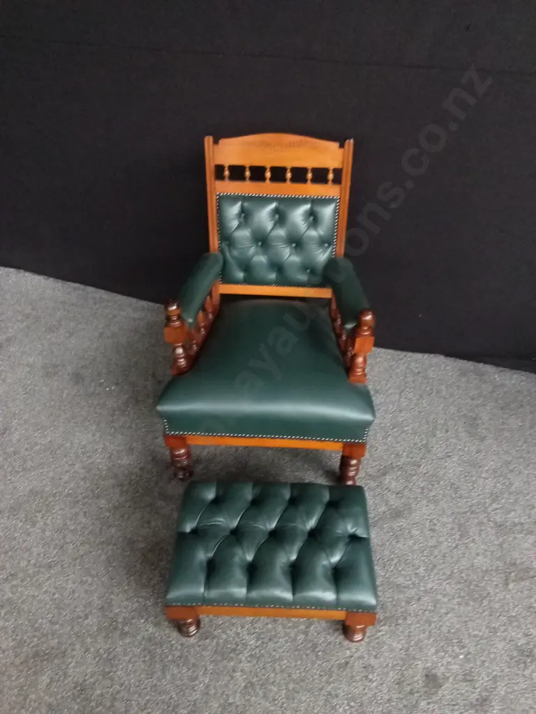 VICTORIAN STYLE LIBRARY CHAIR AND OTTOMAN SET DARK GREEN LEATHER Image 1++