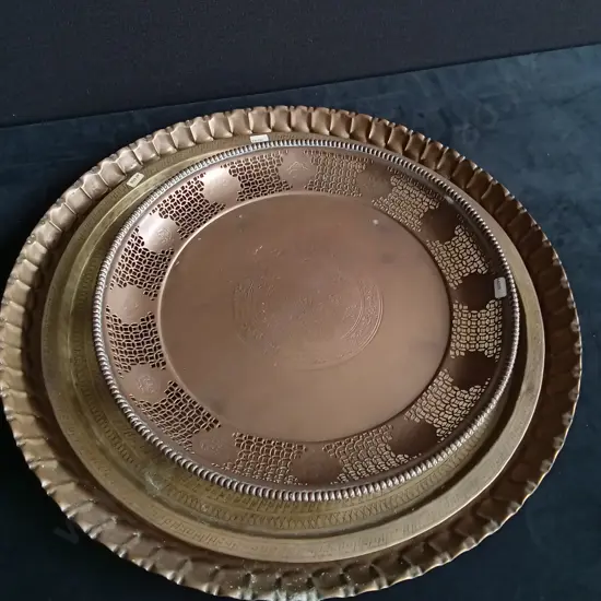 4 PIECES LARGE BRASS TRAYS