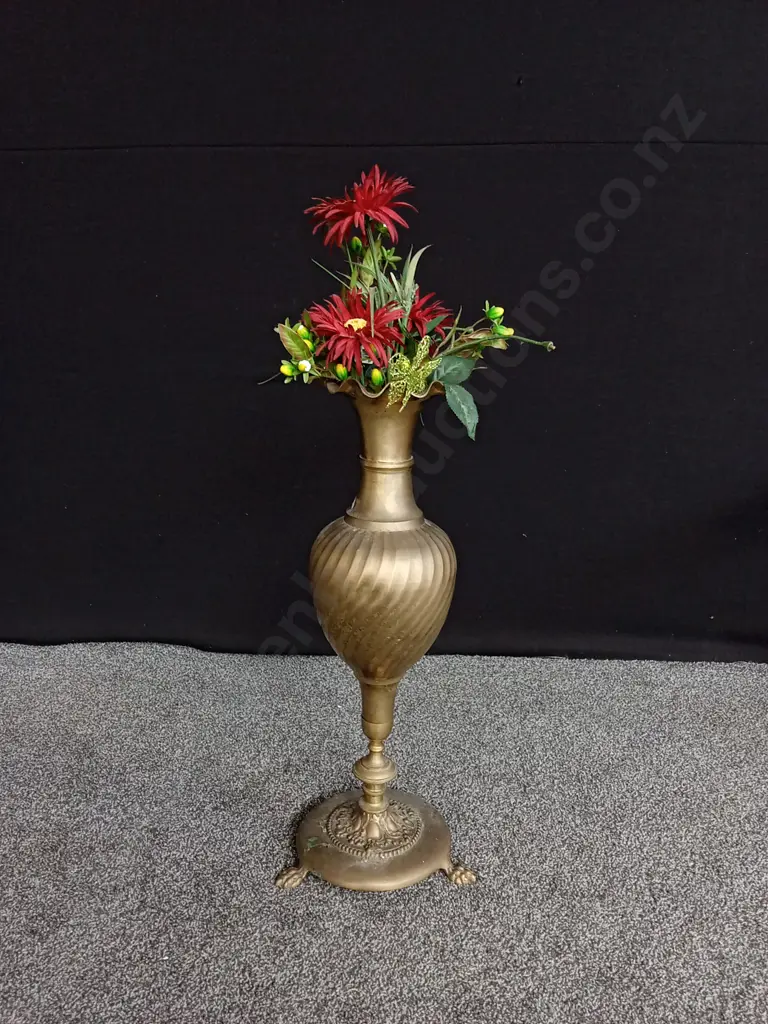 VINTAGE BRASS FLOOR VASE WITH FAUX FLOWERS H 66CM Image 1++