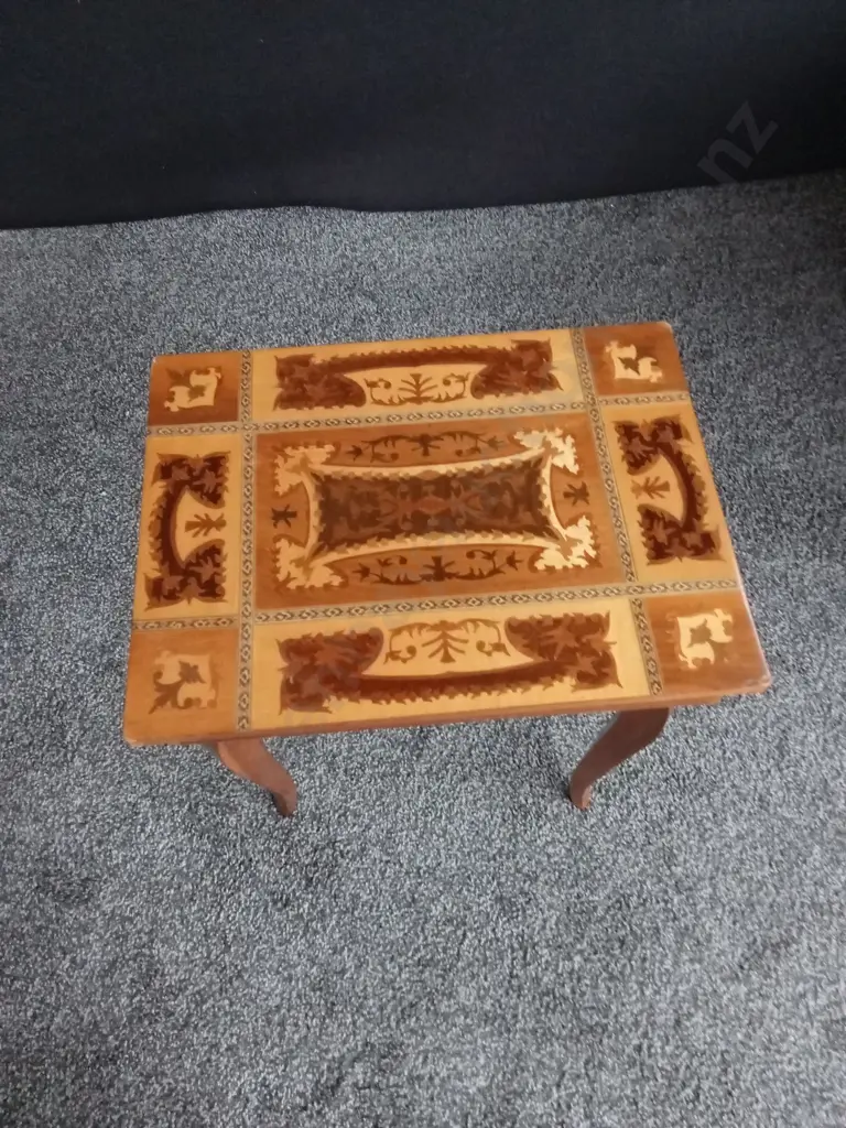 VINTAGE MUSICAL SIDE TABLE WITH STORAGE H 42CM Image 1++