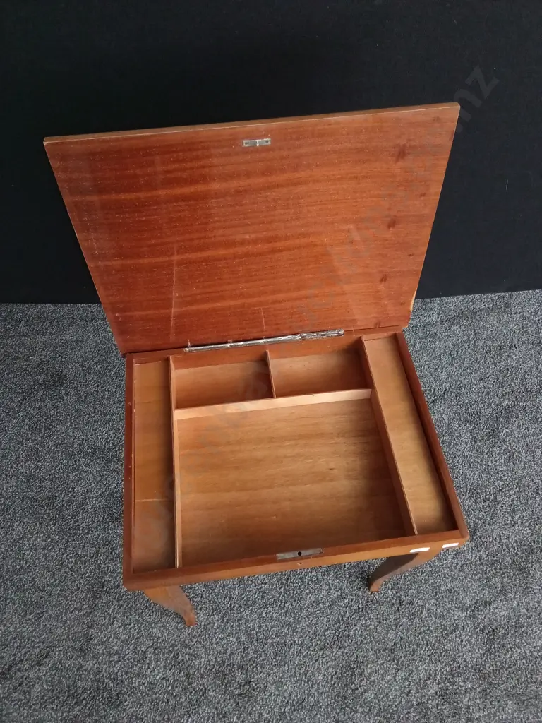 VINTAGE ITALIAN INLAY GAME TABLE H 50CM X 45CM W Image 1++