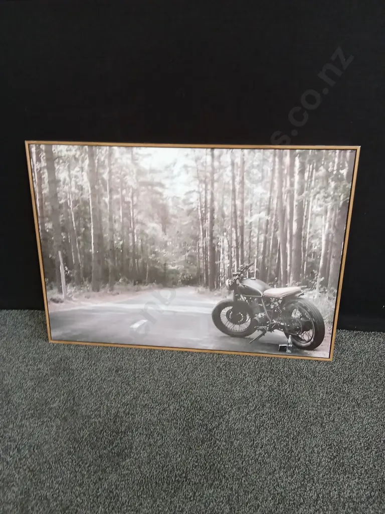 FRAMED MOTORCYCLE PRINT H 71CM X 100CM Image 1++