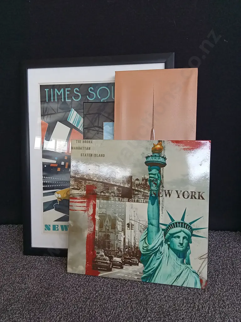 4 PIECES NYC MEMORABILIA ART PRINTS Image 1++