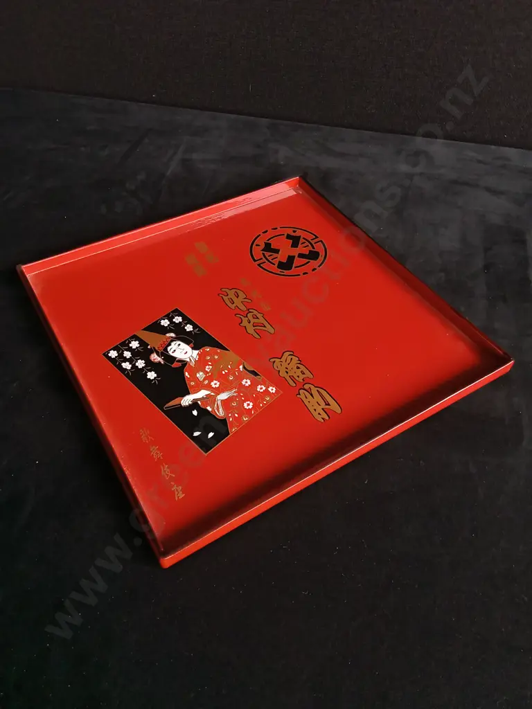 JAPANESE SAKE SETS AND TRAY Image 1++