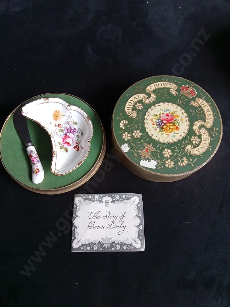 12 PIECES VINTAGE DISHWARE, ROYAL DOULTON, MASONS, ETC Image 1++