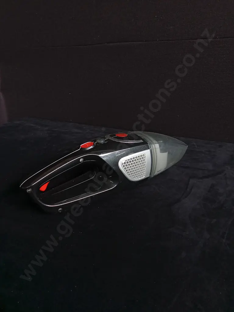CORDLESS HANDHELD VACUUM Image 1++
