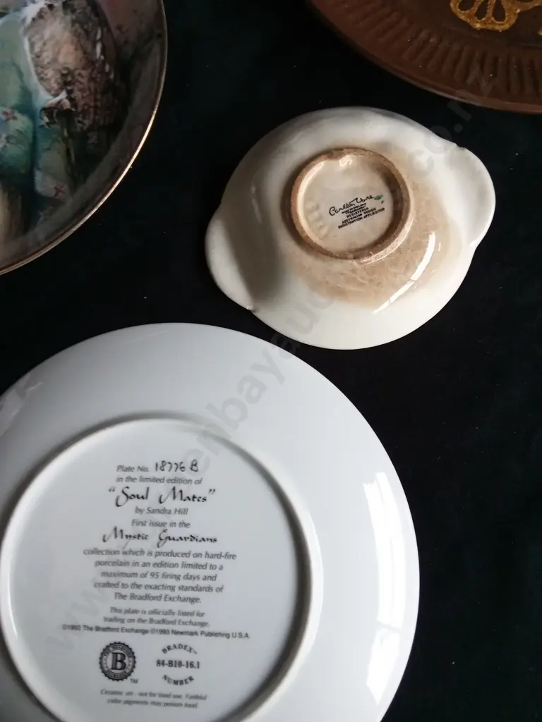 15 PIECE ASSORTMENT OF PLATES  SAUCERS AND DISHES Image 1++