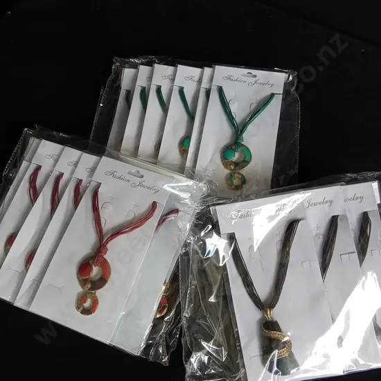 BULK BOX OF NECKLACES