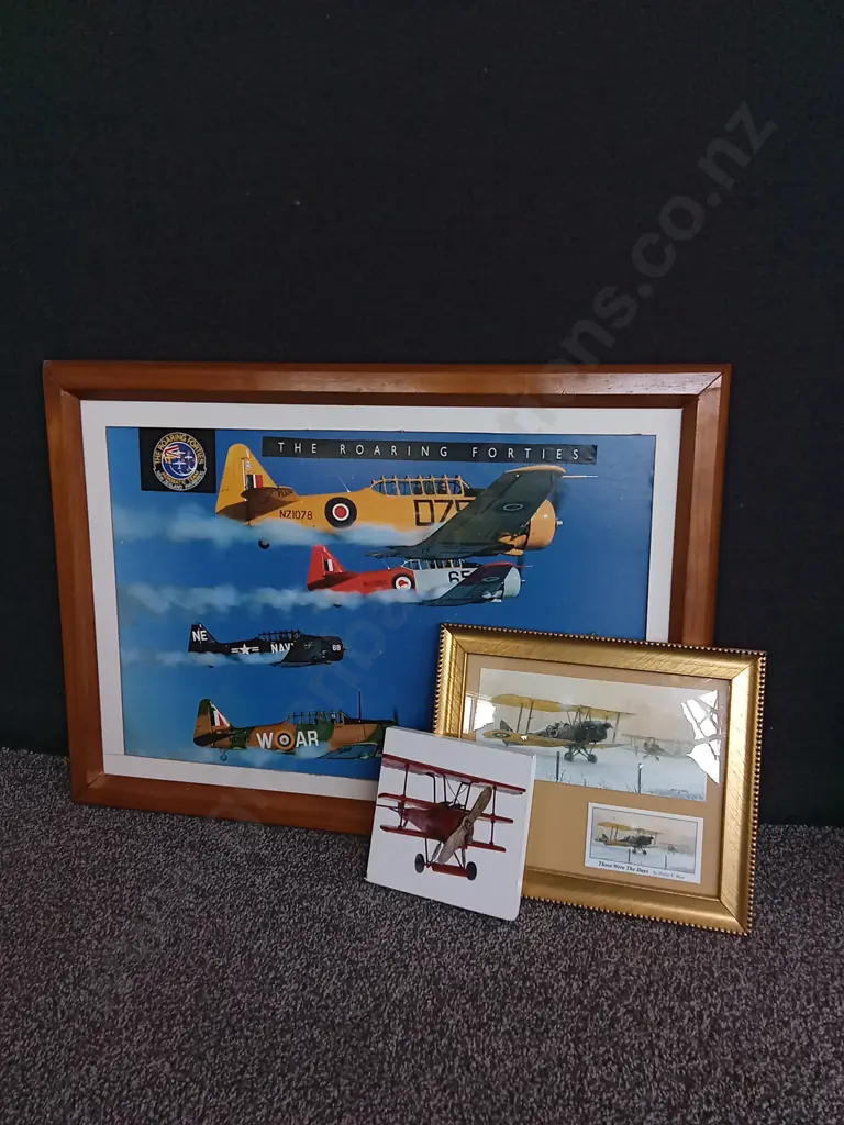 3 PIECES BIPLANE PRINTS Image 1++