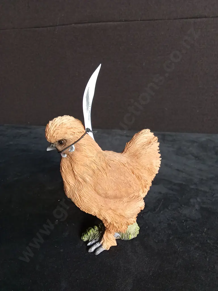 TAKASHO SILKY HEN  BROWN FIGURINE H 7CM BRAND NEW Image 1++