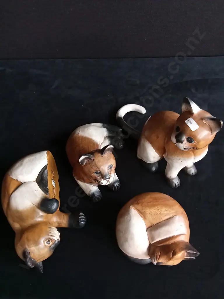 4 PIECES ABACUS IMPORTS HAND CARVED WOODEN CAT FIGURINES TALLEST H 24CM Image 1++