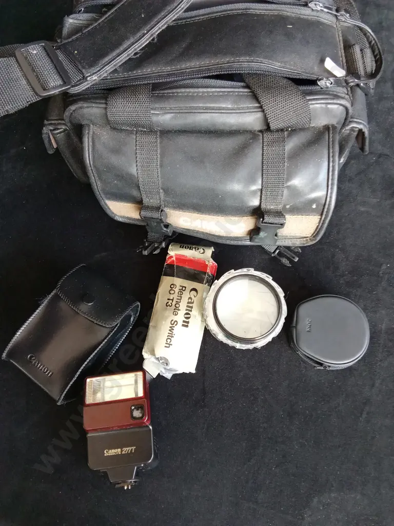 CAMERA EQUIPMENT AND BAG Image 1++