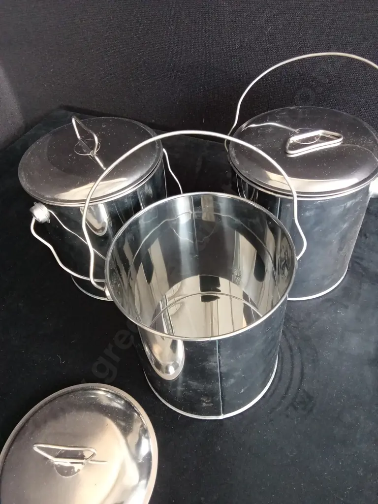 3 PIECES STAINLESS STEEL BILLY CANS 3L Image 1++