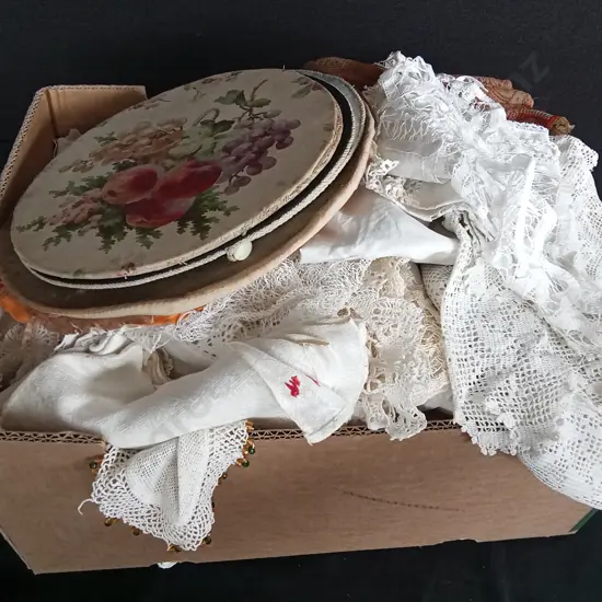 BOX OF ANTIQUE TABLECLOTHS AND PLACEMATS