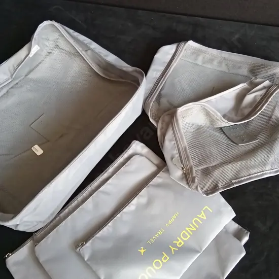 PACKING CUBES AND TRAVEL POUCHES