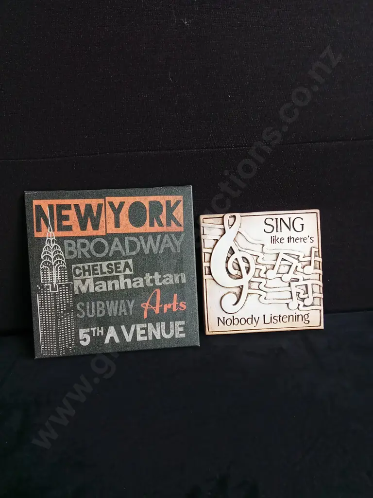 2 PIECES WALL DECOR/ART Image 1++