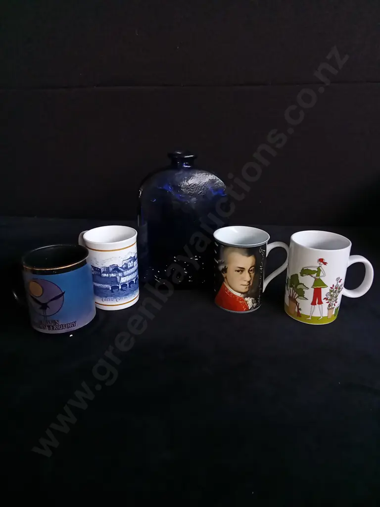 16 PIECES MIX OF MUGS AND GLASSWARE Image 1++