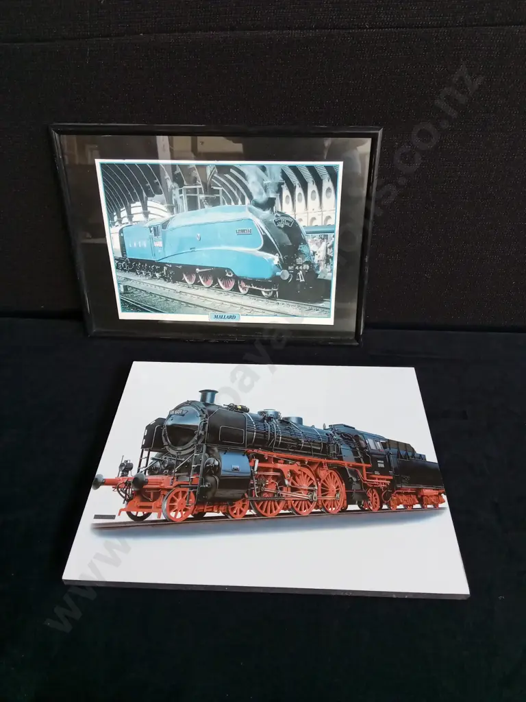 5 PIECES TRAIN WALL DECOR Image 1++
