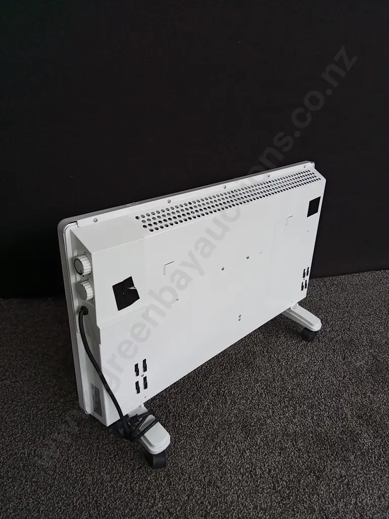 SHEFFIELD CONVECTION PANEL HEATER Image 1++
