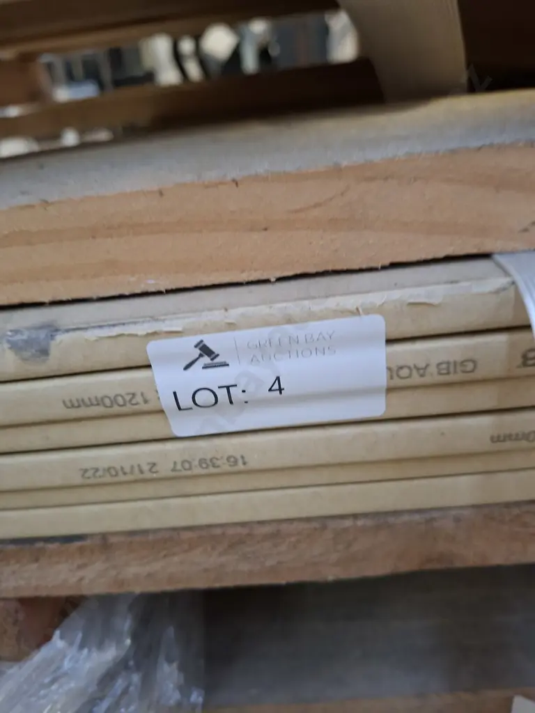 6 SHEETS OF GIB AQUALINE PLATERBOARD 2.7M X 1.2M X 13MM Image 1++