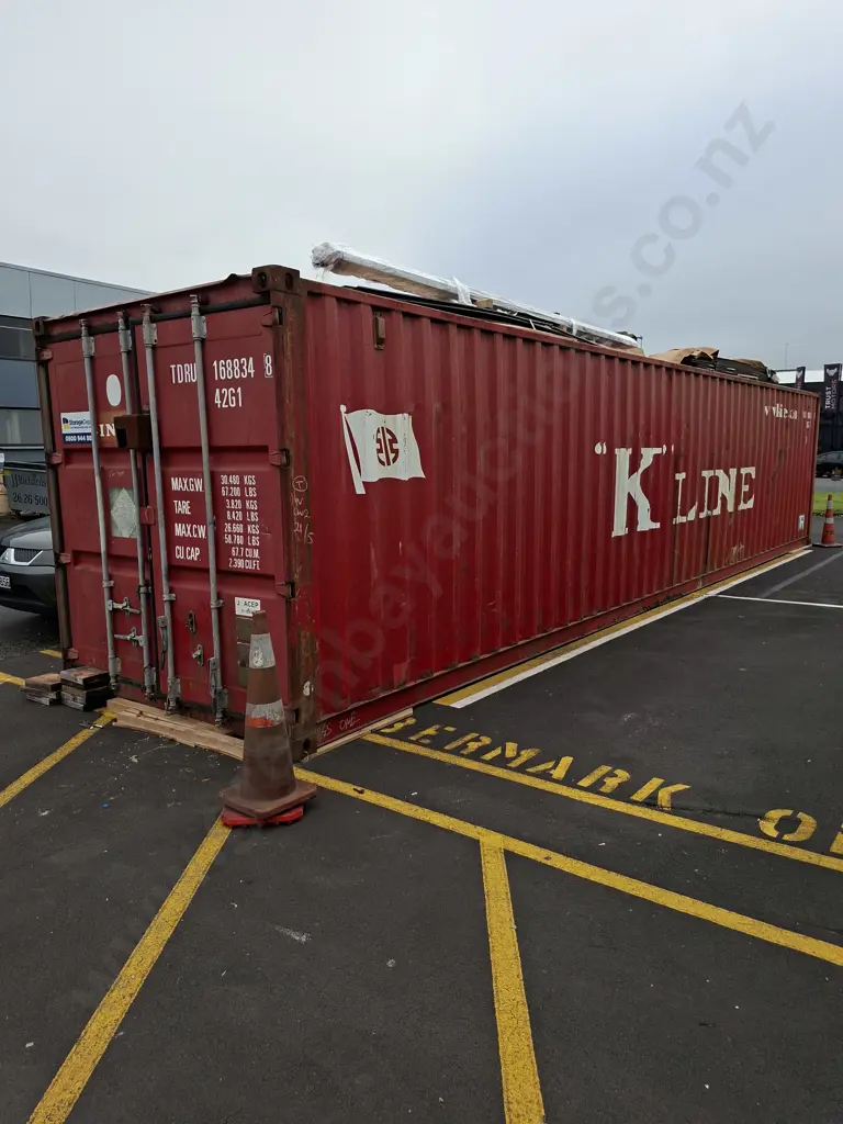 40FT CONTAINER #TDRU 1688348 - WATERTIGHT AND SECURE- CONTENTS NOT INCLUDED Image 1++