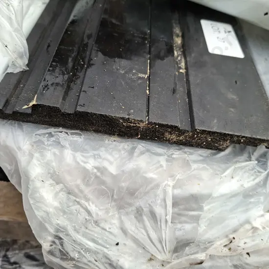 SMALL PACKET OF BLACK TIMBER 10 PIECES - WEATHERBOARD PROFILE APPROX 4 M LONG