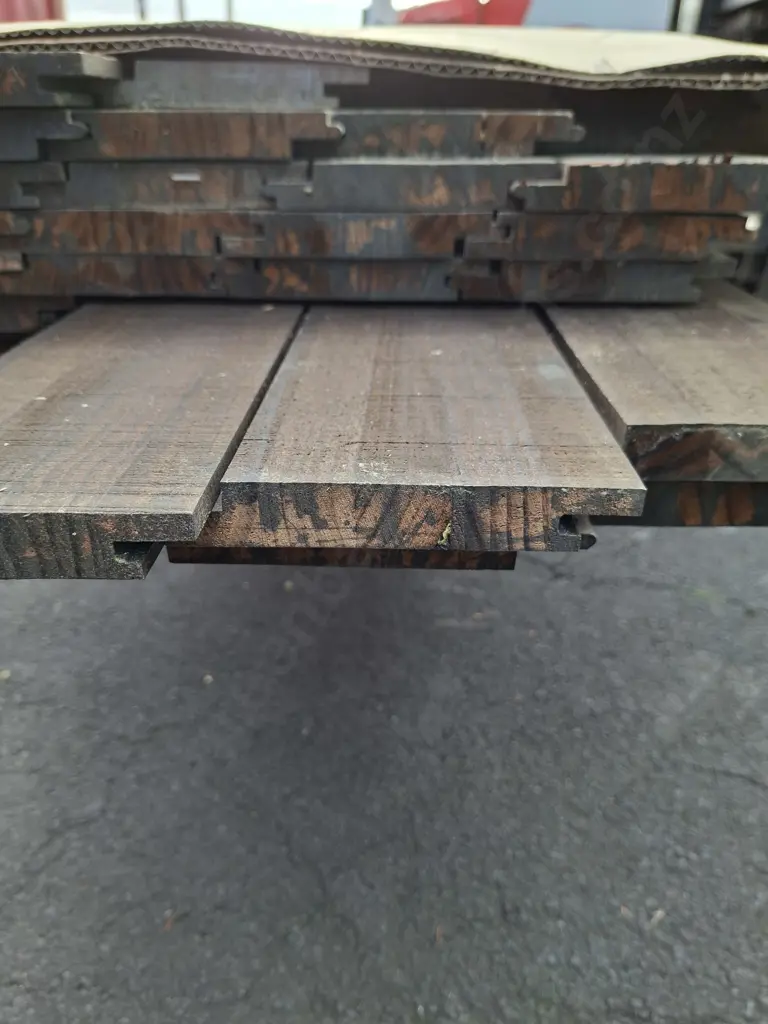 PALLET OF TONGUE AND GROOVED BOARDS UNKNOWN TIMBER 140MM WIDE OVERALL X VARIOUS LENGTHS (ON TOP OF CONTAINER) Image 1++
