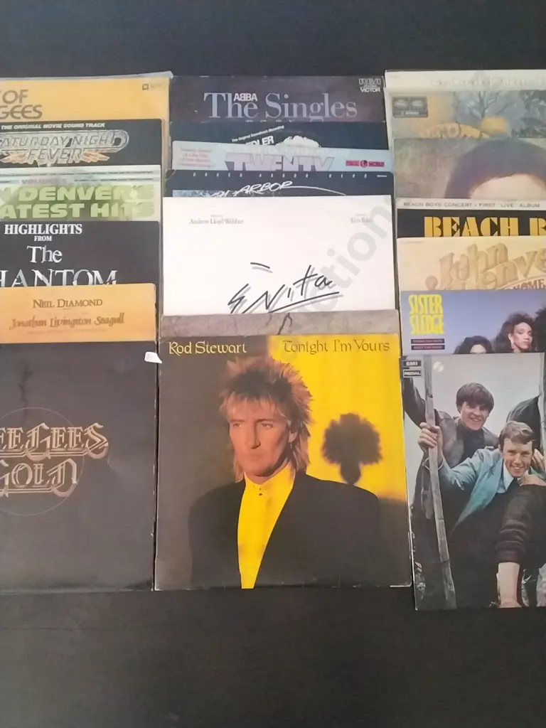 COLLECTION OF CLASSIC LP'S Image 1++