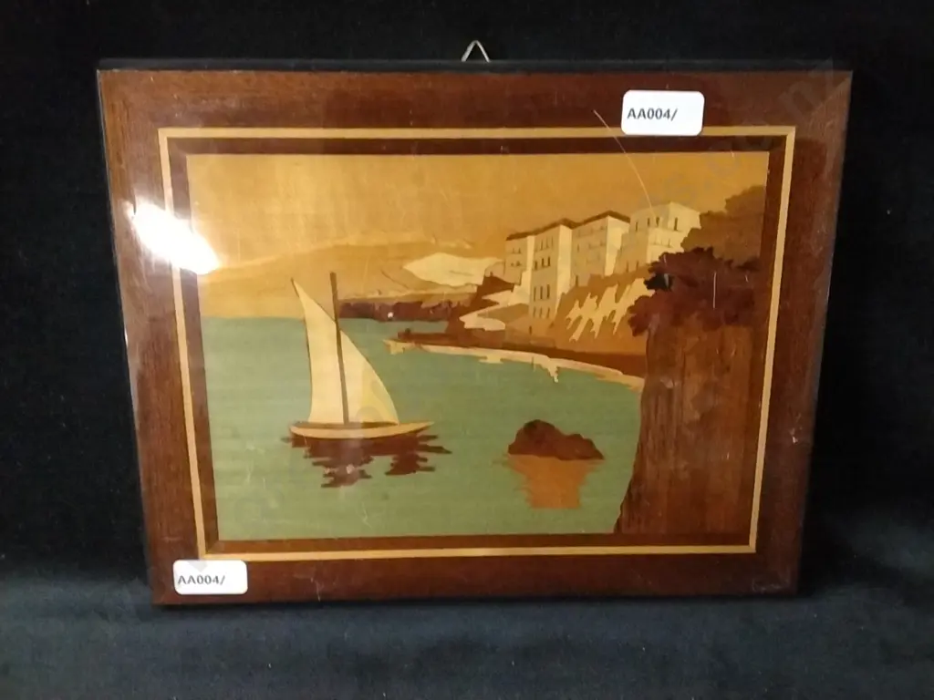 BOX OF SCENTED SPRAYS, CANDLES, 2 VENEER PICTURES Image 1++