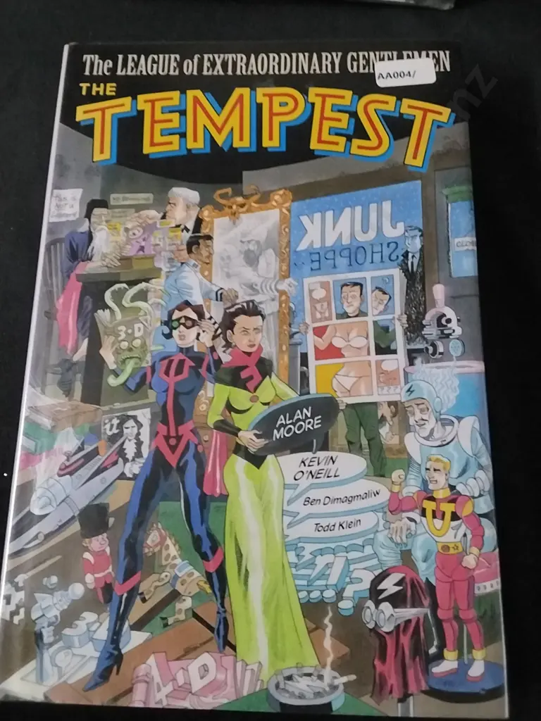 SUPERHERO HARDBACK BOOKS, BATMAN OMNIBUS, DEADPOOL, SUPERMAN ULTIMATE GUIDE AND THE TEMPEST Image 1++