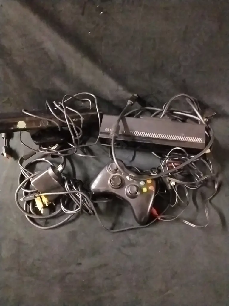 XBOX ACCESSORIES NOT TESTED Image 1++