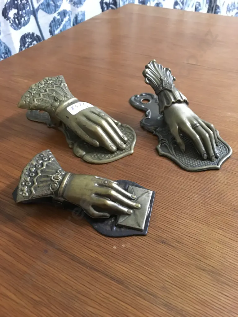 VICTORIAN STYLE HAND BRASS PAPER CLAMPS Image 1++
