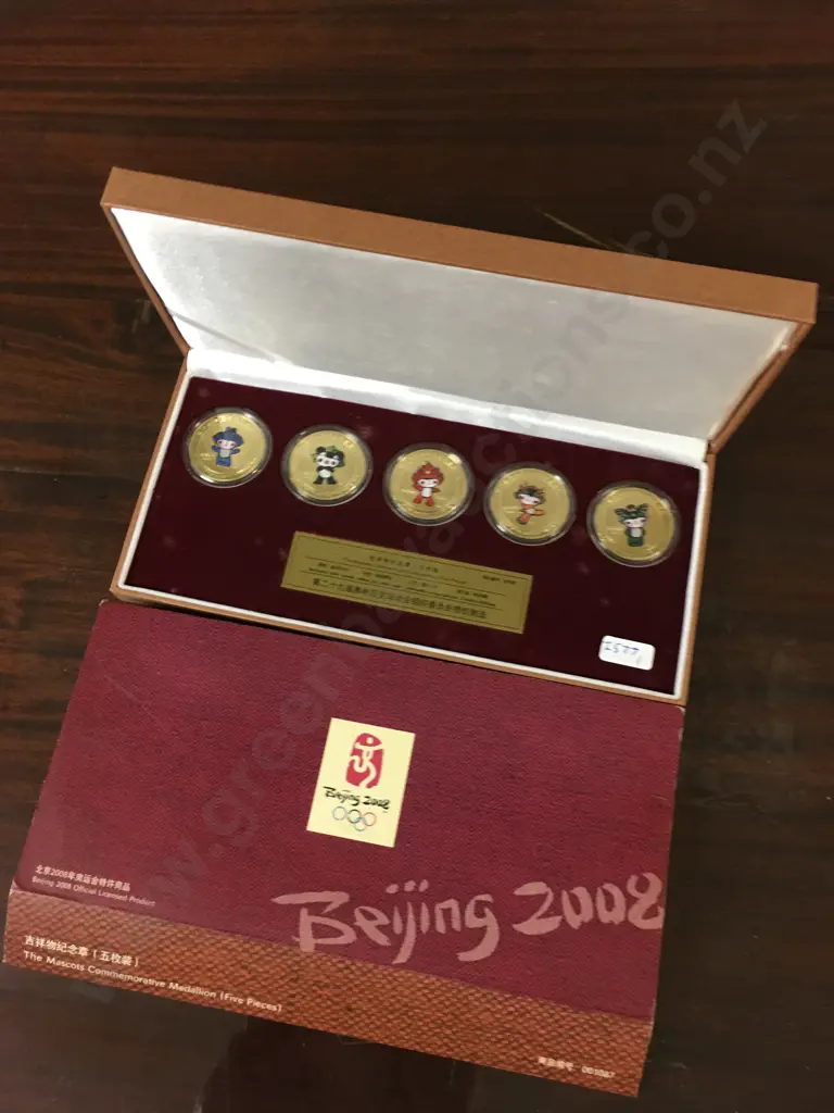 BEIJING 2008 MASCOT COMMEMORATIVE MEDALLIONS 5 PCS Image 1++