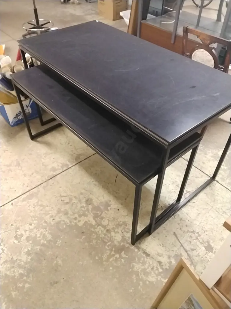 PAIR OF DISPLAY TABLES SUIT RETAIL Image 1++