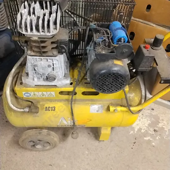 AIR COMMAND COMPRESSOR (SUIT PARTS, UNTESTED)