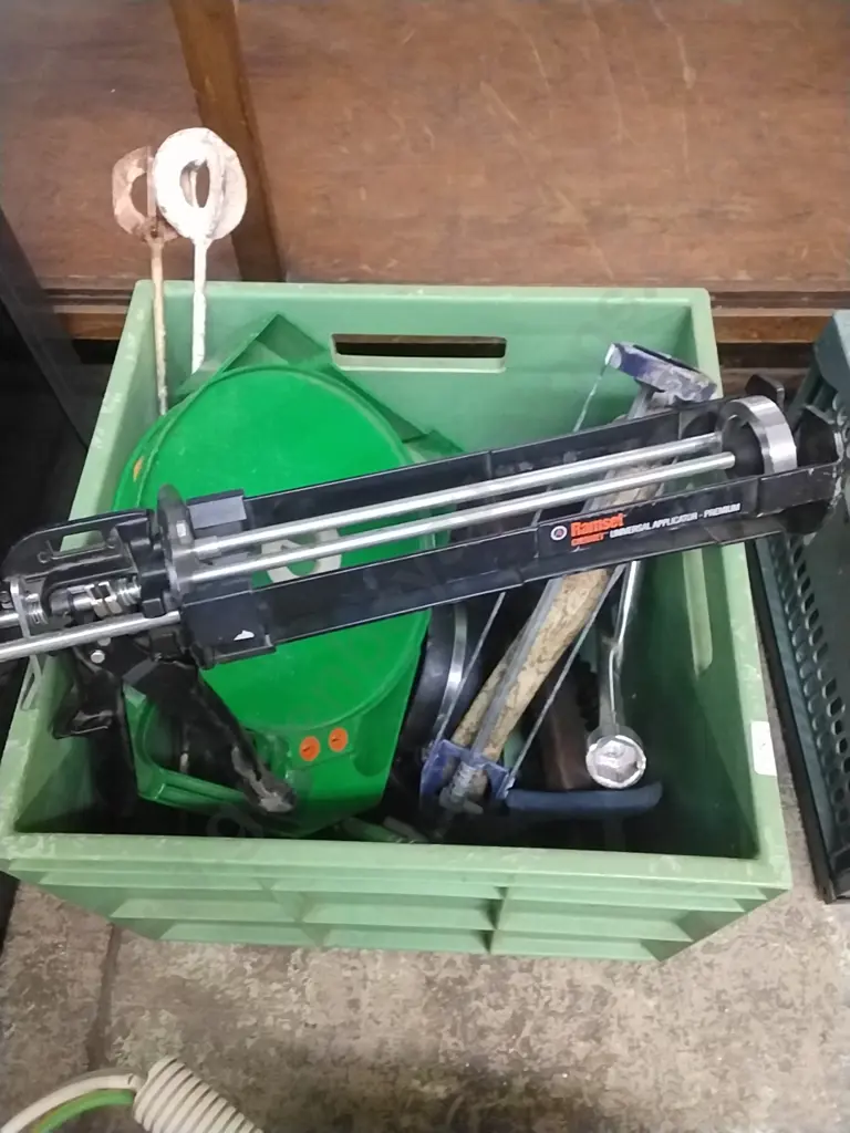 BOX OF ELECTRICAL SWITCHES ETC P.US BOX OF HAND TOOLS INCLUDING RAMSET APPLICATOR Image 1++