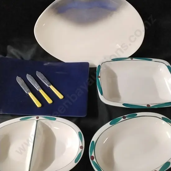 NZ POTTERY INCLUDING TEMUKA POTTERY + 3 VINTAGE KNIVES