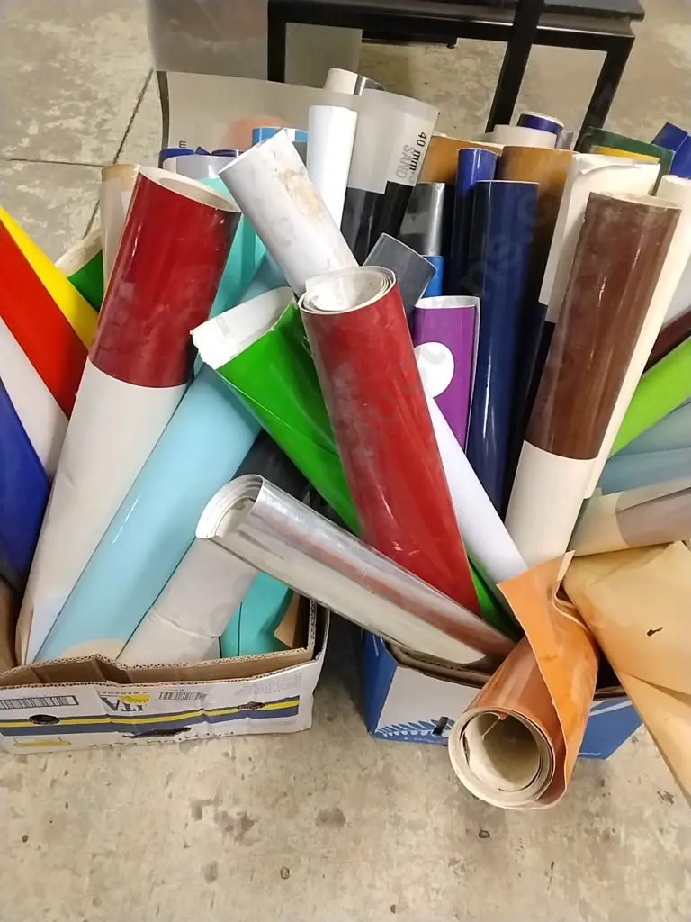 SIGNAGE FOIL Image 1++