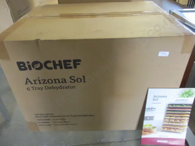NEW BOXED 6 TRAY DEHYDRATOR Image 1++