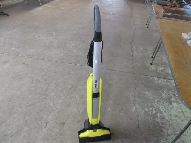 KARCHER HARD FLOOR CLEANER TESTED WORKING Image 1++