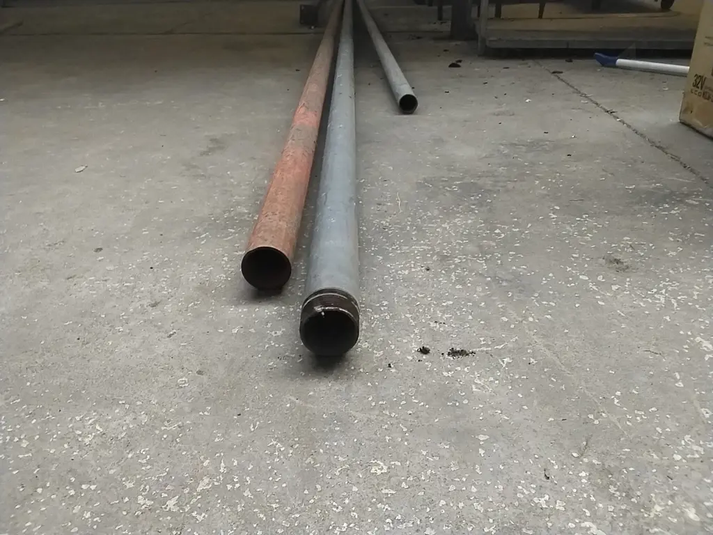 3x SCAFFOLD TUBES Image 1++